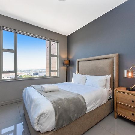 The Tyrwhitt Rosebank Apartments (Adults Only) Γιοχάνεσμπουργκ Εξωτερικό φωτογραφία