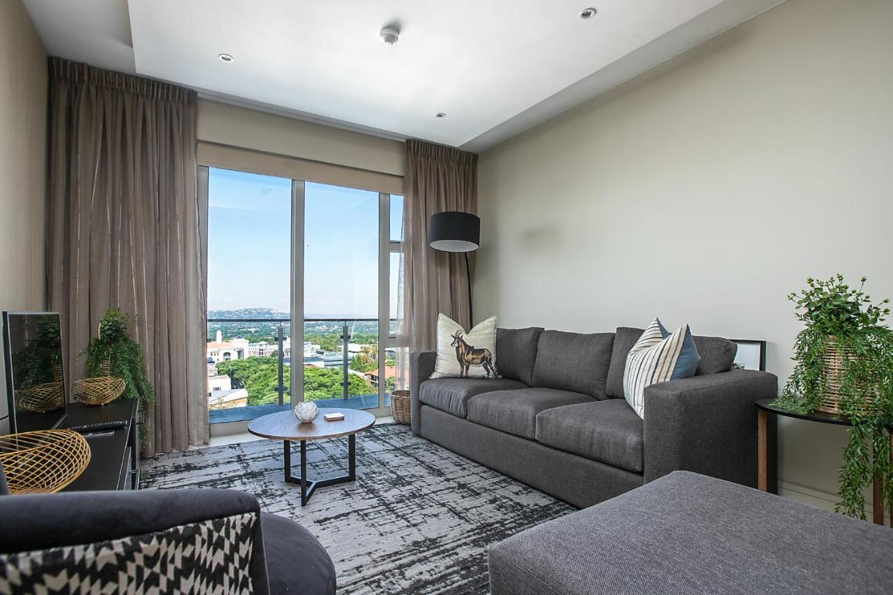 The Tyrwhitt Rosebank Apartments (Adults Only) Γιοχάνεσμπουργκ Εξωτερικό φωτογραφία